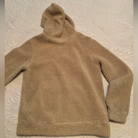 3/$22. Sherpa Jacket. Ardene. Size Large. - Picture 2 of 5